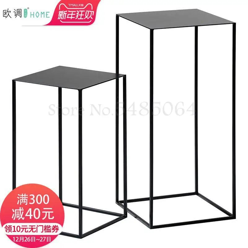 Скандинавский диван полка для пола чистая красная простая угловая настольная