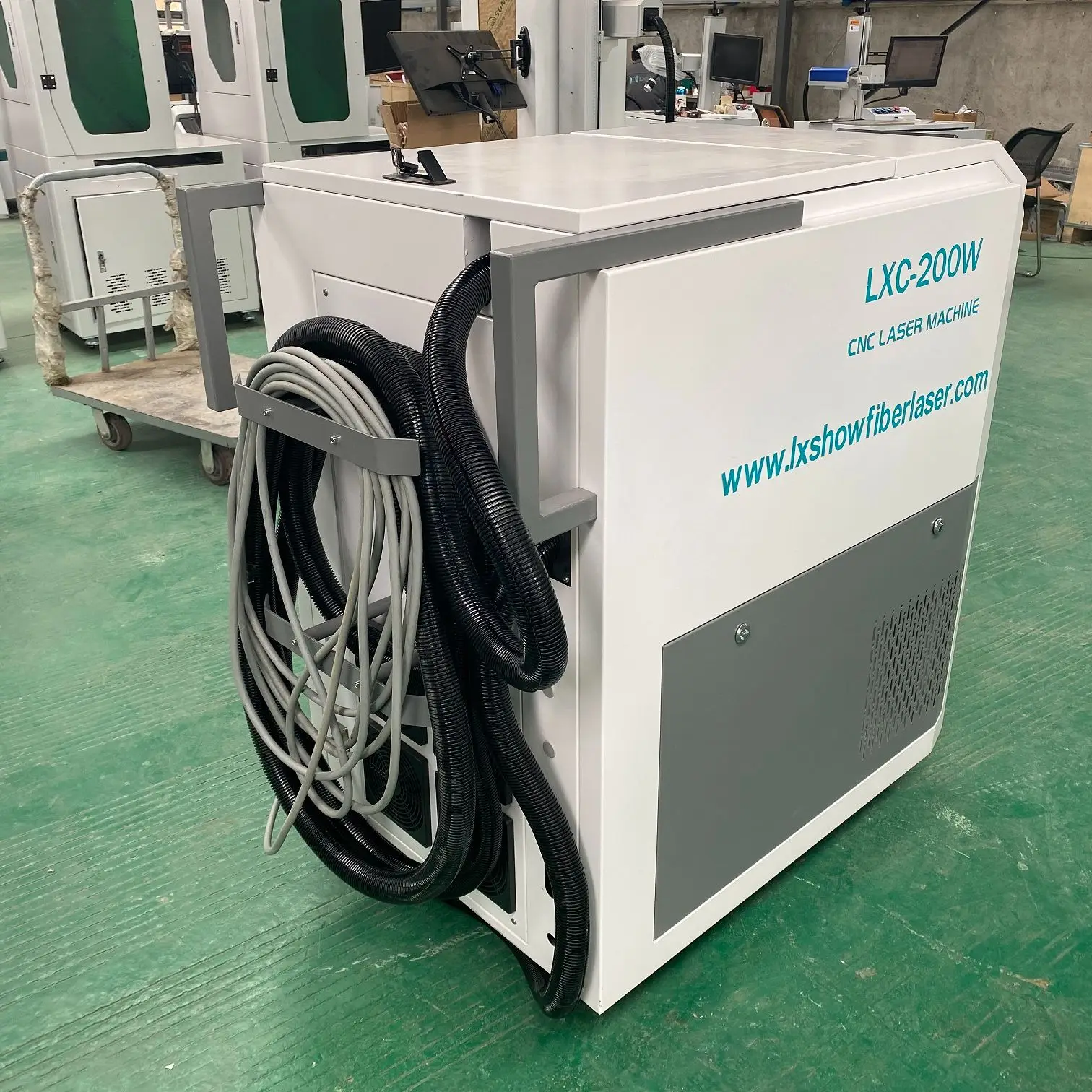 Машина для очистки Волоконным лазером автомобильных деталей масляная краска