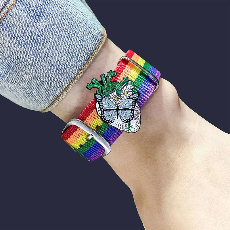 Эмалированная шпилька с человеческим сердцем феминистская фургога космическая