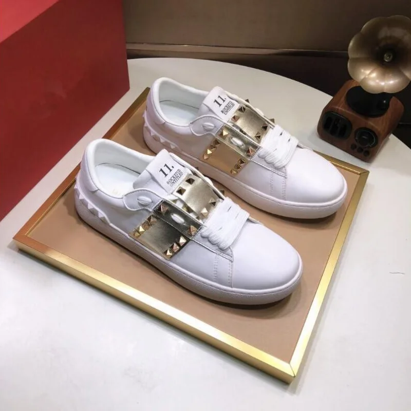 

Ladies Genuine Leather Brand Sports Shoes Casual Rivet Sports Running Shoes Skateboard Walking Tennis Unisex Woman Flats