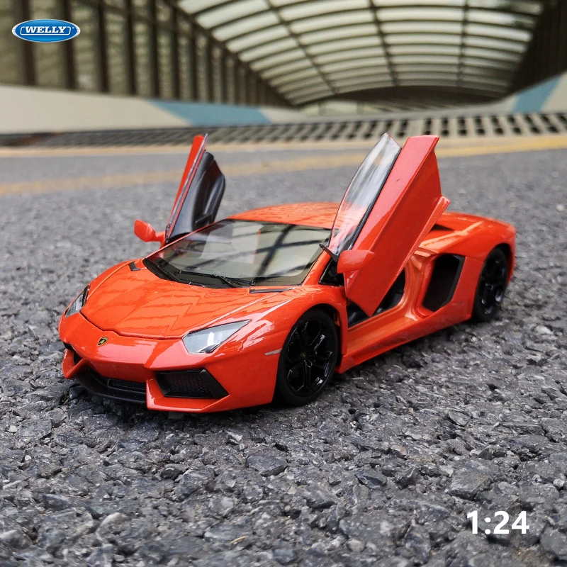 WELLY 1:24 Lamborghini Aventador LP700 4 модель спортивного автомобиля из сплава украшение
