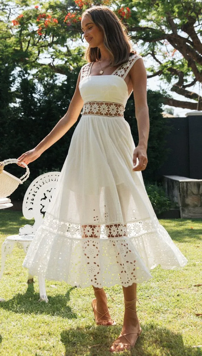 

White Lace Spaghetti Strap Dress Boho Ruffles Long Dress Embroidery Casual Female Dress Holiday Summer Beach Dress Vestidos A768