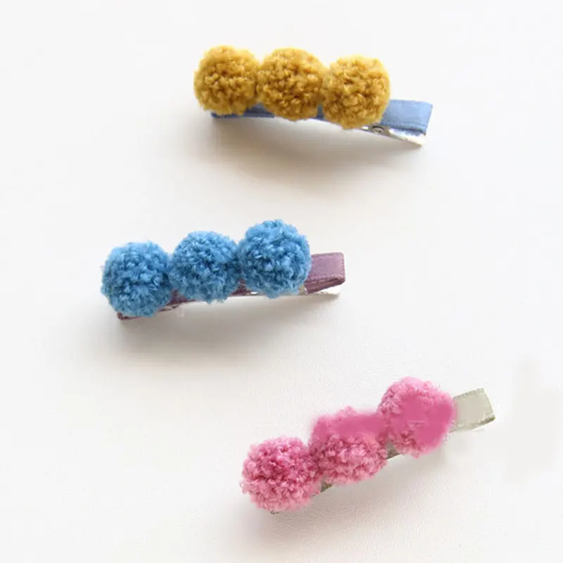 1 шт. детские мягкие заколки для волос с помпоном из трех меховых шариков |