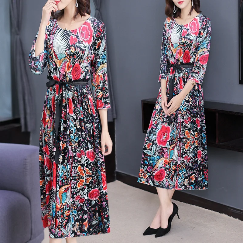 

Velvet dress female 2019autumn new retro printing A word print dress large size M-3XL high quality elegant female party vestidos