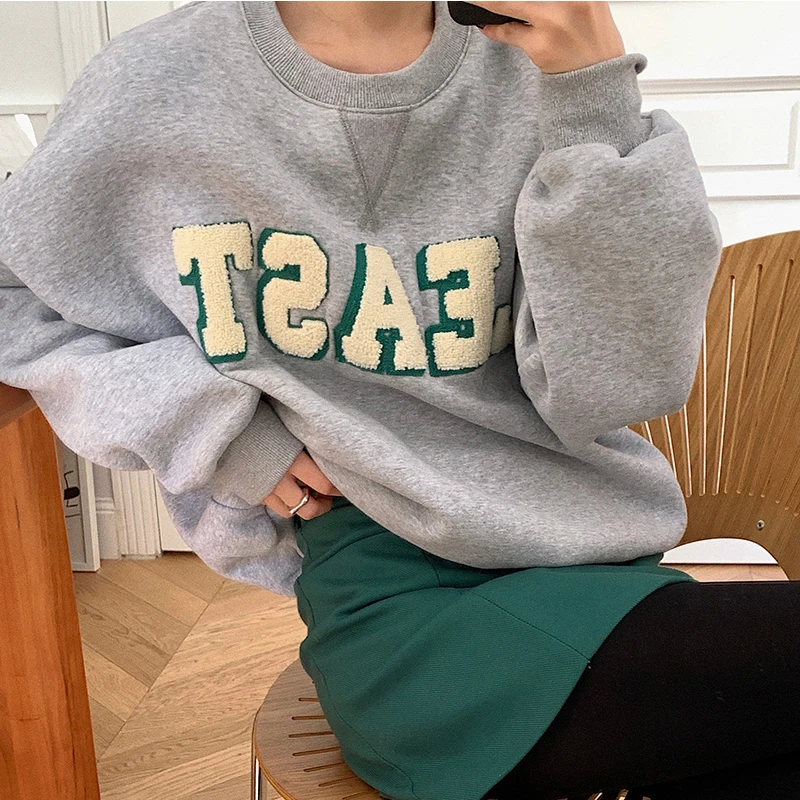 

Осень-зима 2021, женская одежда, свободные толстовки большого размера, пуловер с надписью и ворсом, флисовый теплый свитшот, топы, новая куртка...