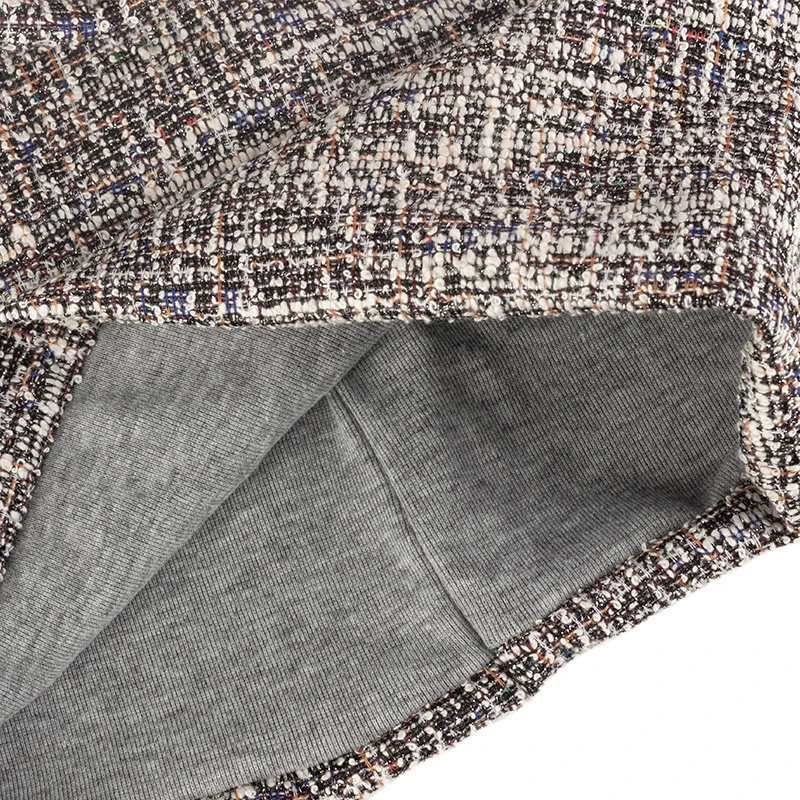 

2021 New Fashion Winter Men Women Beanies Hats Autumn Warm Bonnet Cap Vogue Elegant Casual Plaid cap