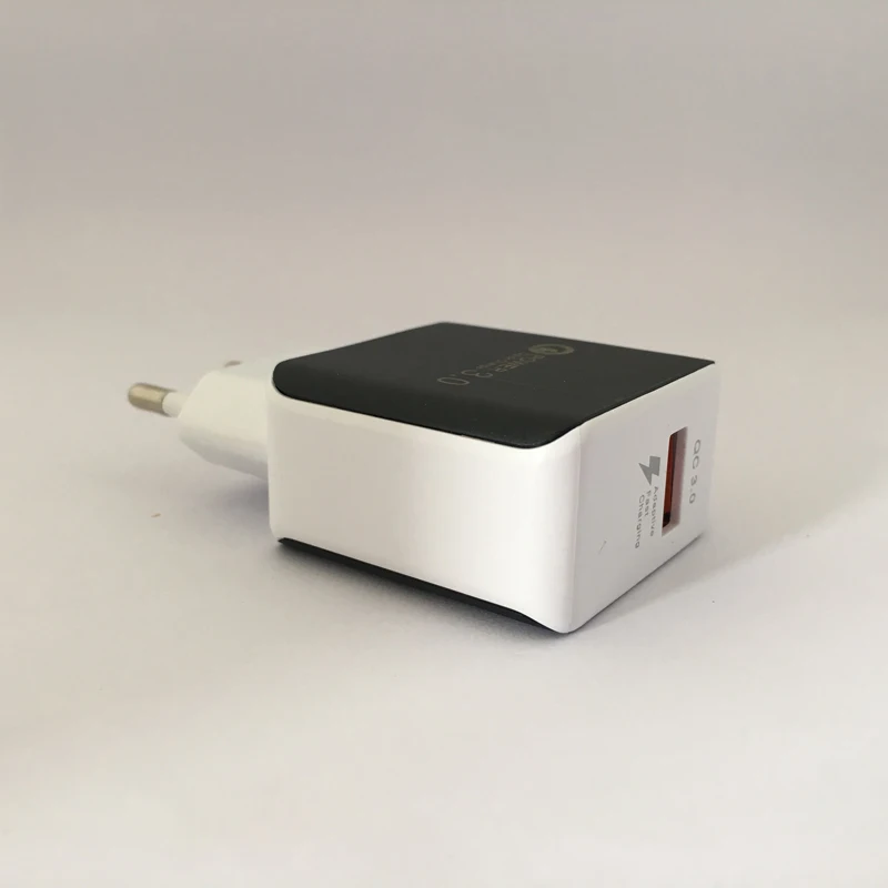 Зарядное устройство с USB-кабелем и адаптером для быстрой зарядки | Мобильные