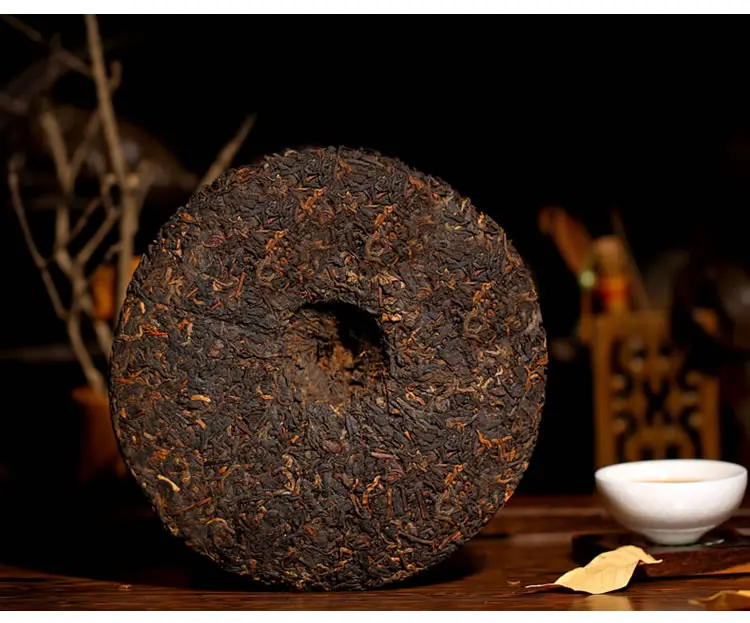 2006 Heaven Earth Menghai Royal Golden Buds Old Arbor King Tea 357g Ripe CHA |