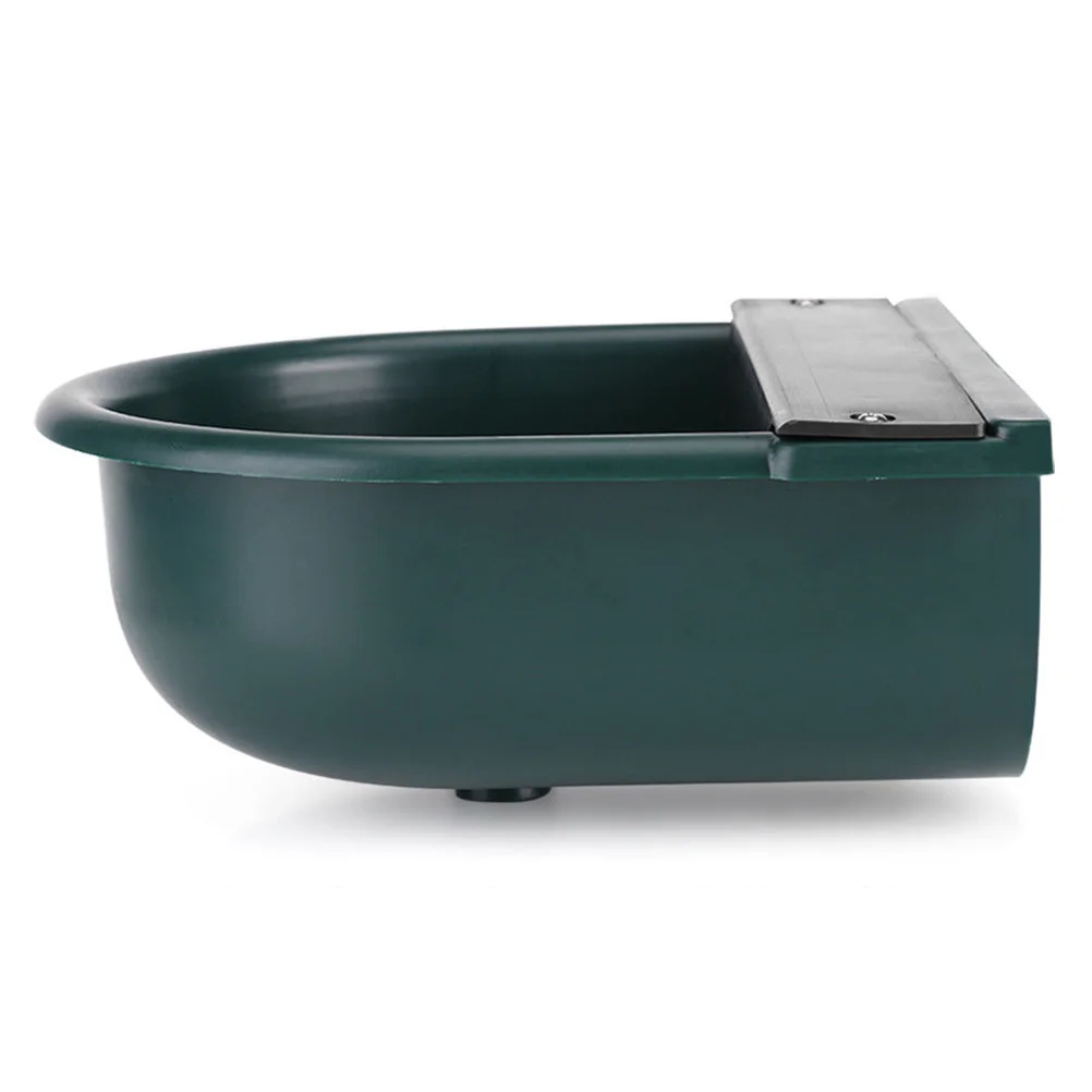 

Автоматическая пластиковая водная миска для коров, крупного рогатого скота, коз, овец, лошадей