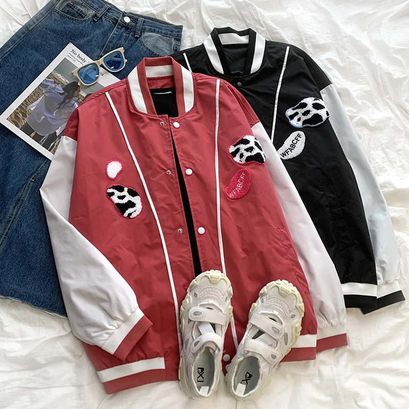 Бейсбольная куртка в стиле ретро осенняя свободная бейсбольная с коровьим