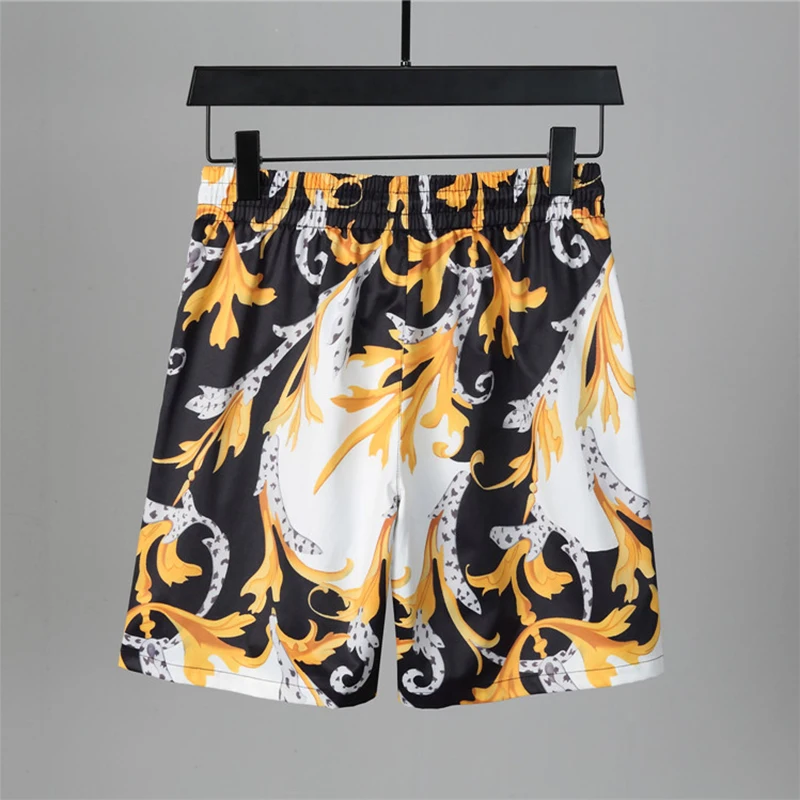 Summer New Products European Famous Brand Printed Shorts Men's Popular Casual Five-Point Pants Handsome Classic Lightweight