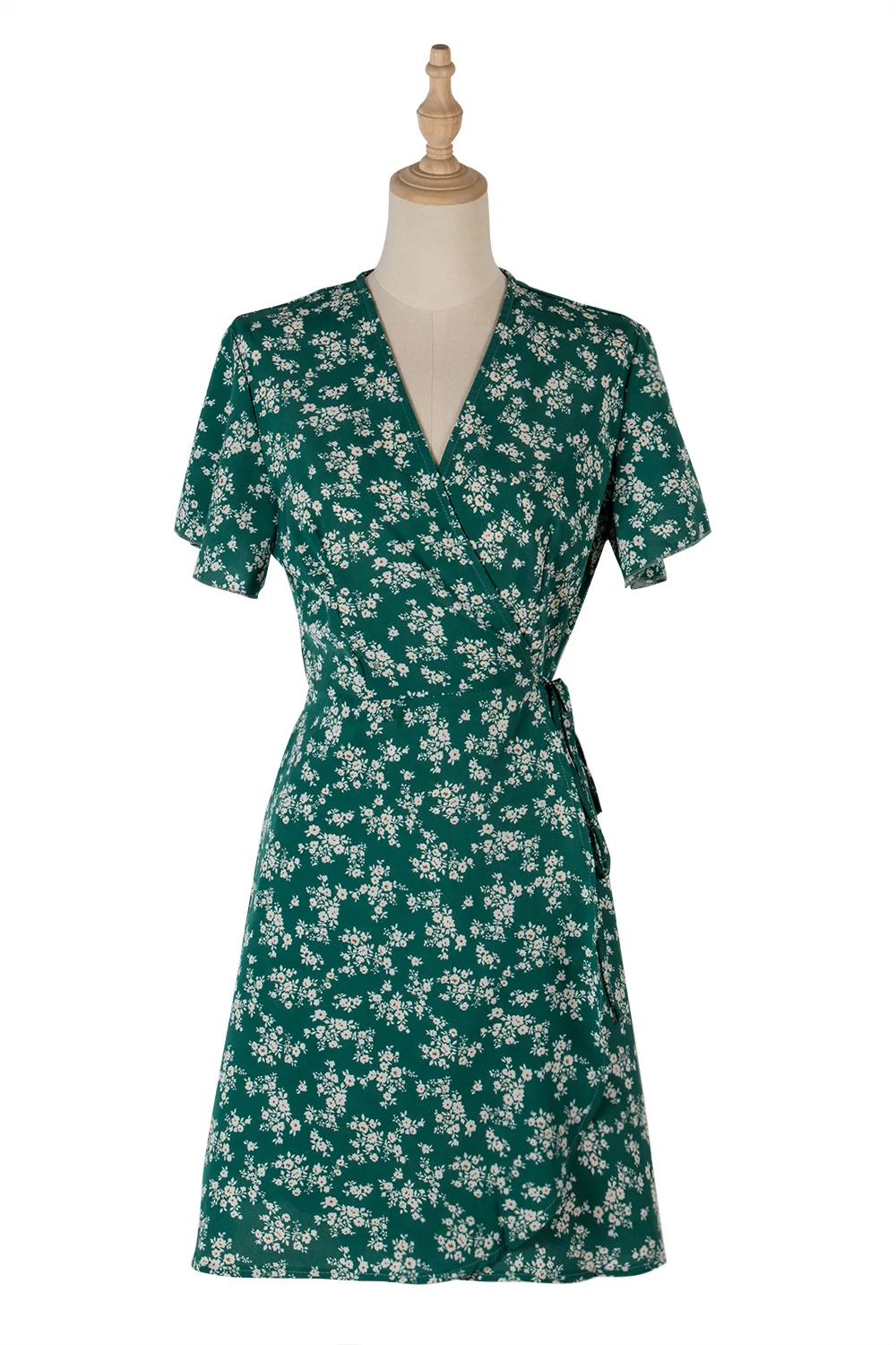 

Europe women's spring 2021 new waist strap V-neck a-word skirt holiday short-sleeved print dress