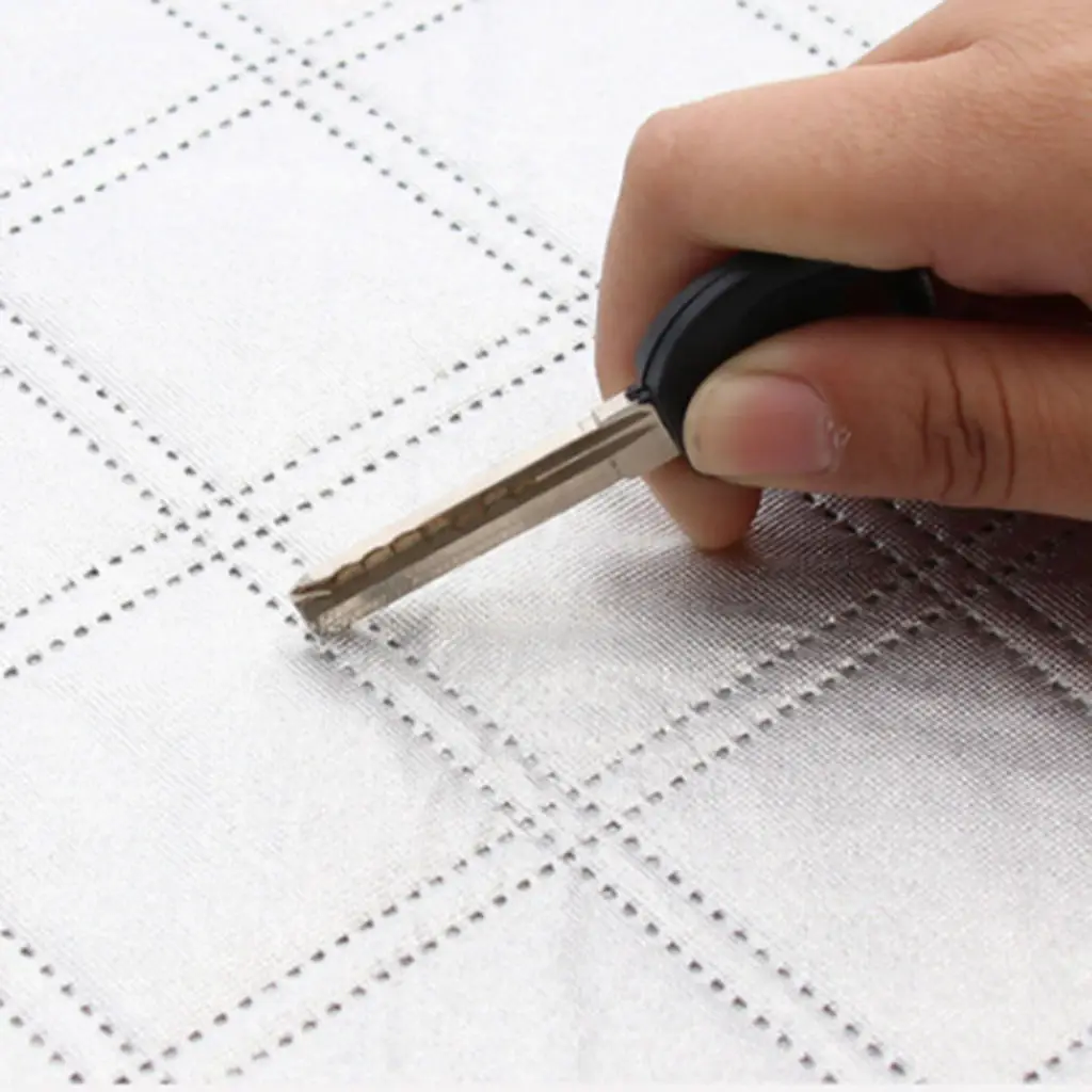 

Durable SUV Windshield Snow Cover With And Elastic Sraps