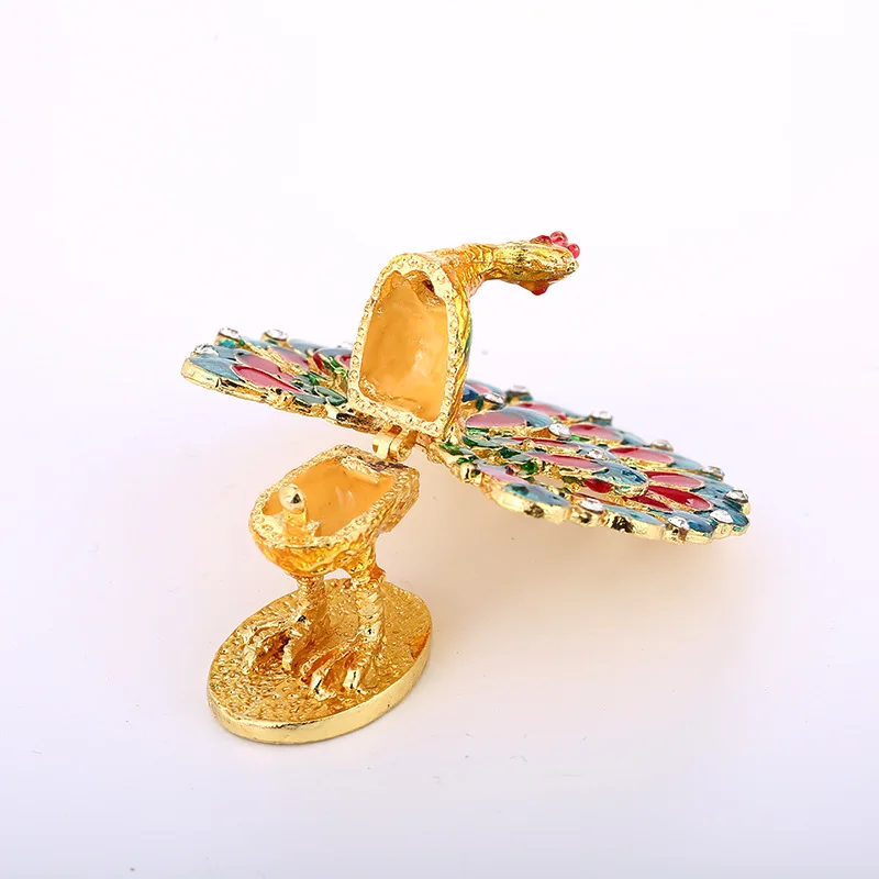 

Southeast Asian style painted drill peacock open screen swing wholesale