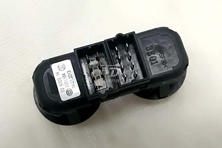 Кнопка регулятора переключателя зеркала заднего вида для Brilliance BS4/M2 H230 H220 H530 V5 V3