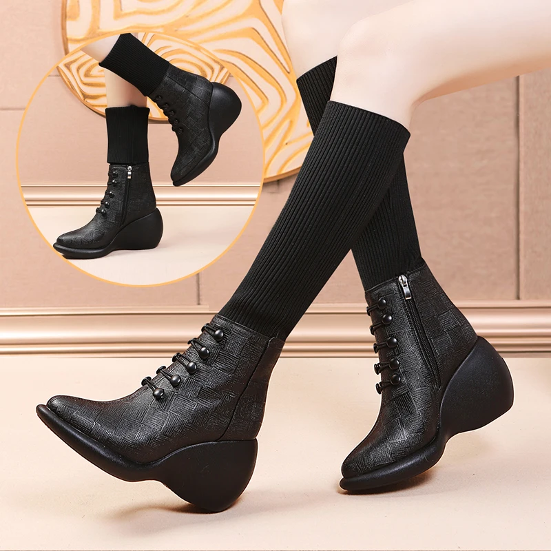 

Женские осенние сапоги 2021, модные ботинки-носки из эластичной ткани, с острым носком, на платформе, на танкетке, до середины икры, черные рези...
