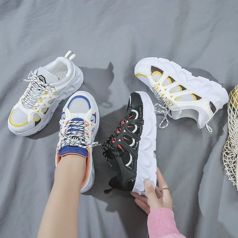 

2020 autumn/winter flat heel casual low-cut yellow round-headed front lace-up everyday comfort color matching female daddy shoes