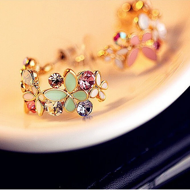 Новые модные золотые стразы с разноцветными цветами ослепительно C type бабочки