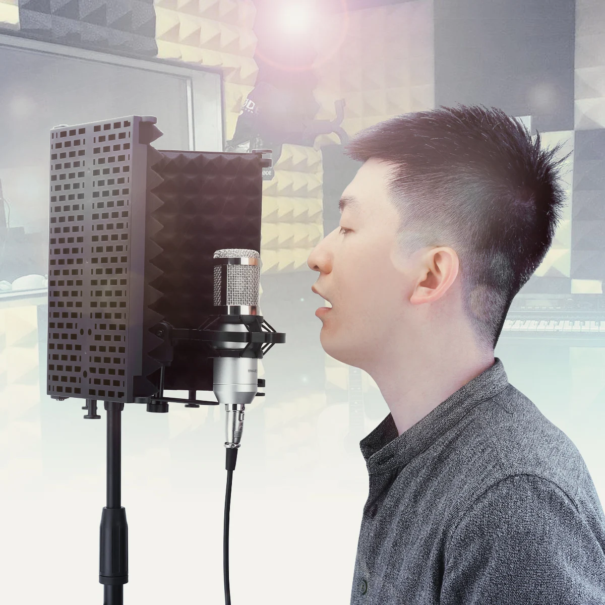 

Microphone Isolation Shield 3-Panel Wind Screen Foldable 3/8" and 5/8" Threaded High Density Absorbing Foam for Live Broadcast