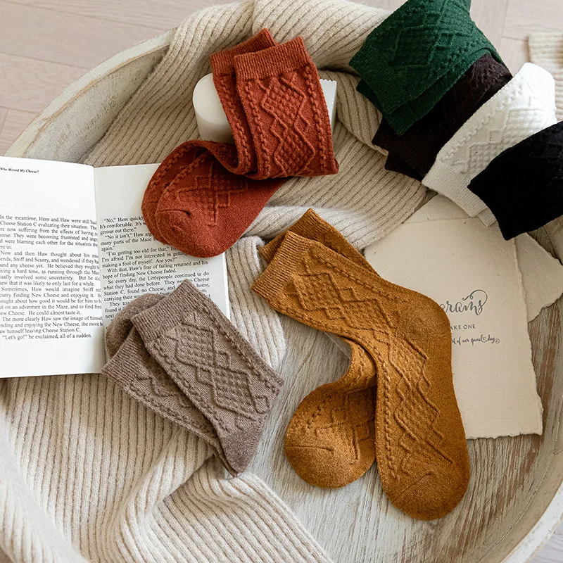 Классические темные шерстяные женские носки с цветочным принтом новые японские