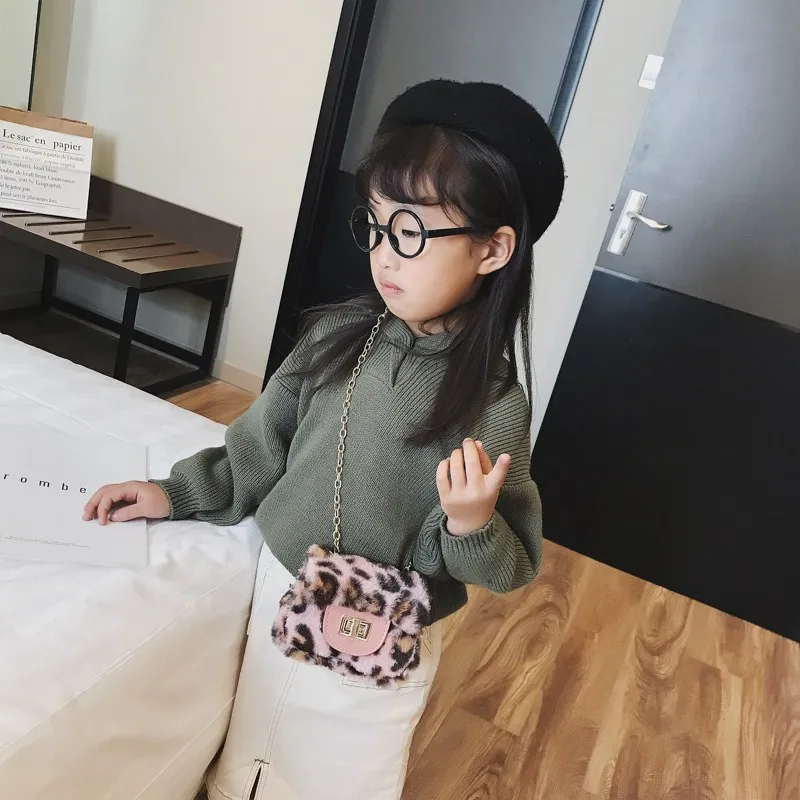 

Сумки на осень/зиму 2021, Симпатичные плюшевые сумки через плечо для иностранных девочек, Сумка с диагональными аксессуарами для маленьких пр...