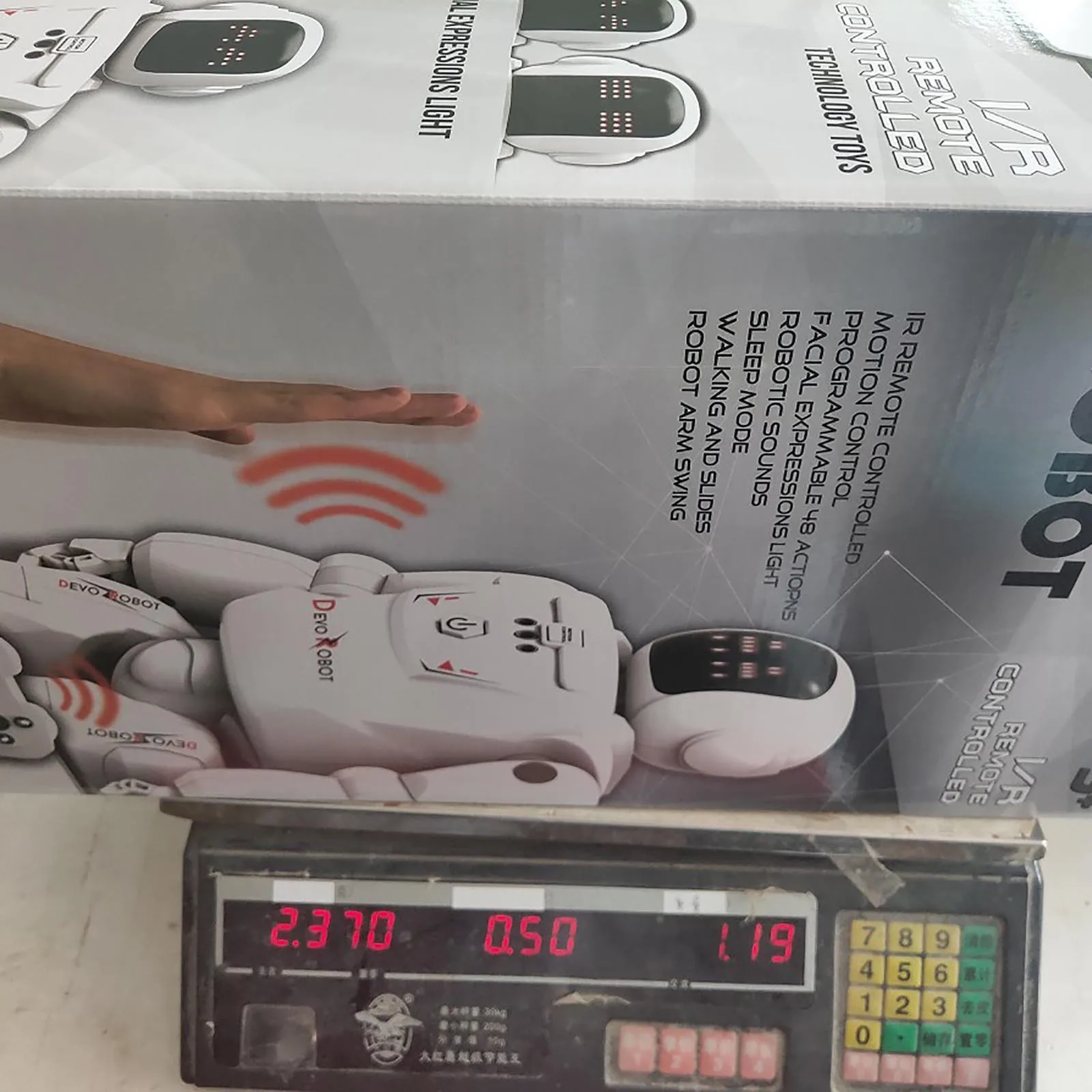 

Smart Robot Men Hand-made Model Collection Gesture Sensing Intelligent Remote Control Robot Dance Man Robot Children's Toys 2021
