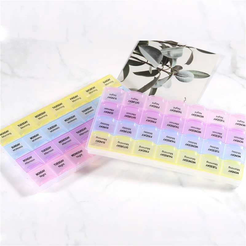 

2pcs 28 Slots Plastic Storage Box Diamond Painting Kits Nail Art Rhinestone Tools Beads Storage Boxes Case Organizer Holder Sale