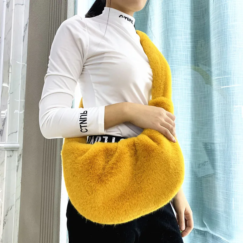 

Сумки для женщин 2021 зимняя сумка через плечо из искусственного меха модная плюшевая сумка-мессенджер повседневные меховые сумки через плеч...