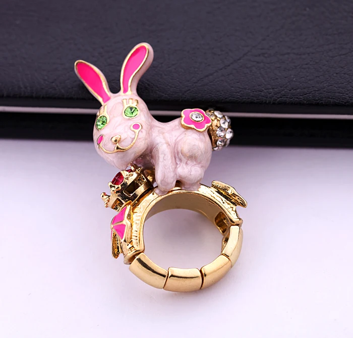 Модное эмалированное кольцо кролик золотого цвета | Украшения и аксессуары