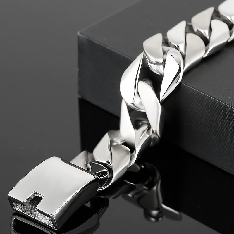

Customized Logo Name Engraveable Men's Wrist Bracelets On Hand 316L Stainless Steel Hand Bands For Men Boyfriend Dropshipping