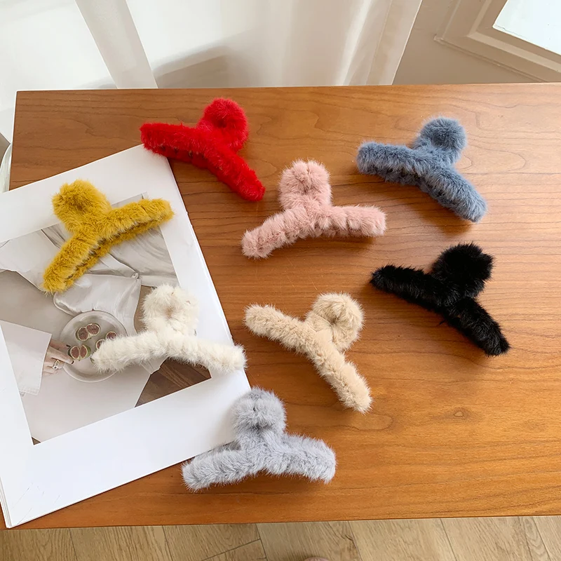 

Волосатые Заколки для волос голова плюшевые сцепление большой волос ободок коготки зажим для волос, головной убор в Корейском стиле Интерн...