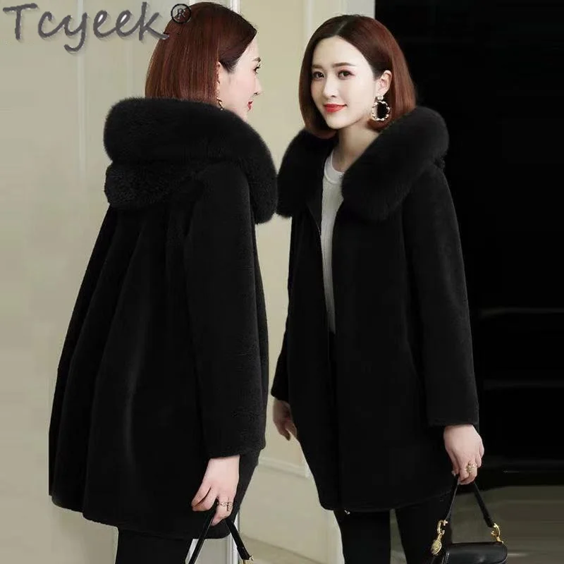 Женское зимнее пальто с капюшоном и воротником из натурального Лисьего меха 2022