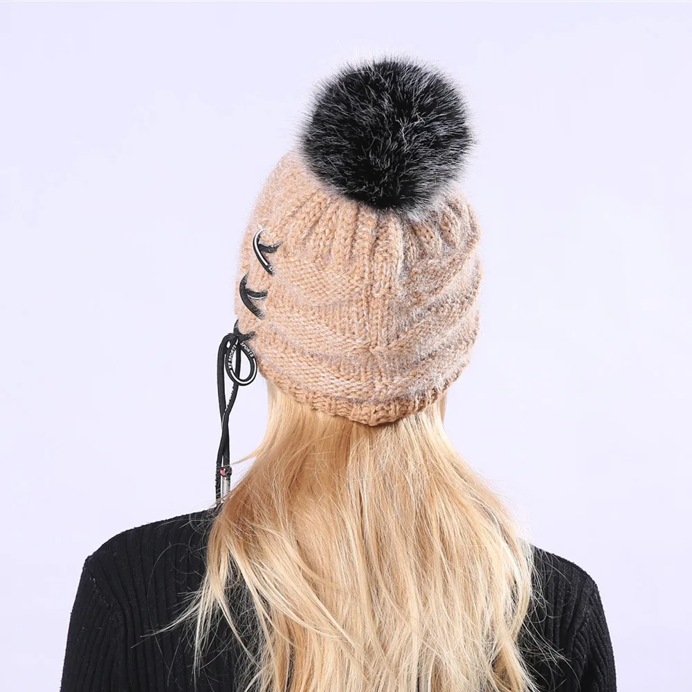 Модная шапка с помпонами для женщин, женские шапки Skullies, теплая меховая женская шапка, зимняя шапка, Брендовая женская шапка