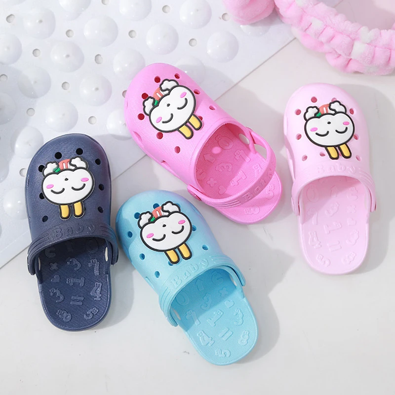 Детские домашние тапки с кроликом водонепроницаемые Нескользящие дырками обувь