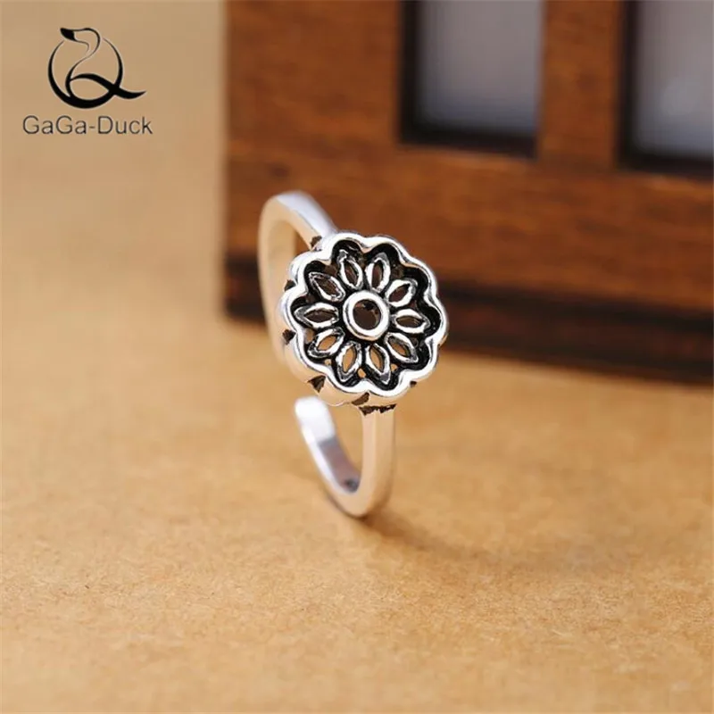 Кольцо женское из серебра 925 пробы с цветами | Украшения и аксессуары