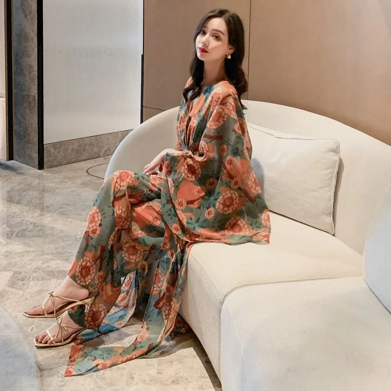 

Woman Summer Retro Chiffon Two Piece Set 2020 Print Flower Vacation Beach Blouse and Wide Legging Pants Ladies Green 2 Piece Set