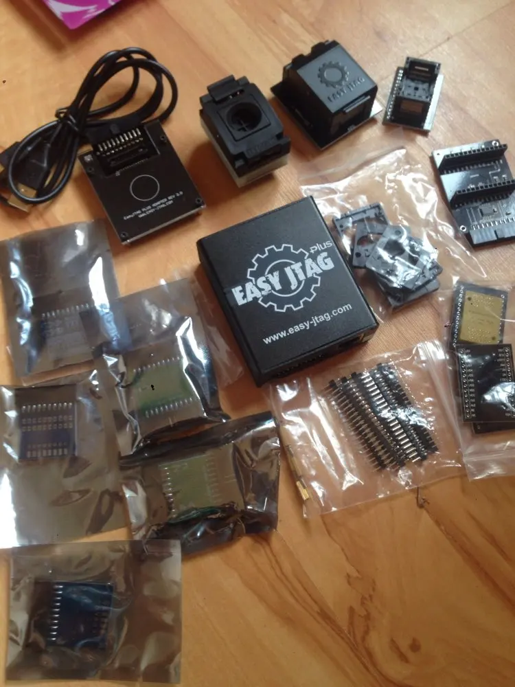 Najtaniej 2022 Oryginalny Nowy Zestaw Pudełek Z3x Easy Jtag Plus + Gniazdo EMMC + Adapter Gniazda NAND