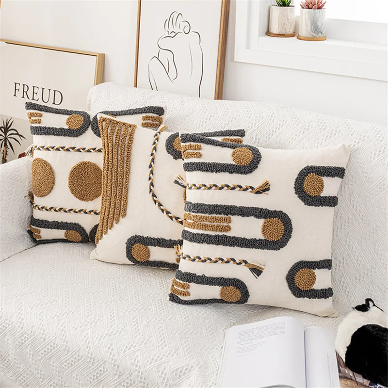 

Decorative Throw Pillow Cover Tribal Boho Woven Tufted Pillowcase with Tassels Super Soft Square Pillow Sham Pillowcase Cushion
