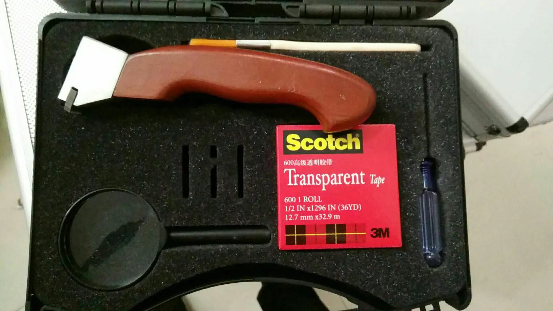 

Прибор для поперечной резки покраски в алюминиевой коробке, пластиковой коробке, деревянной коробке