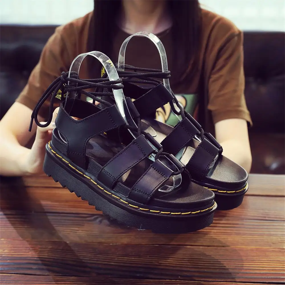 

New high-end leather men's and women's sandals, thick-soled handmade thick-heeled casual sandals, outdoor fashion dual-use shoes