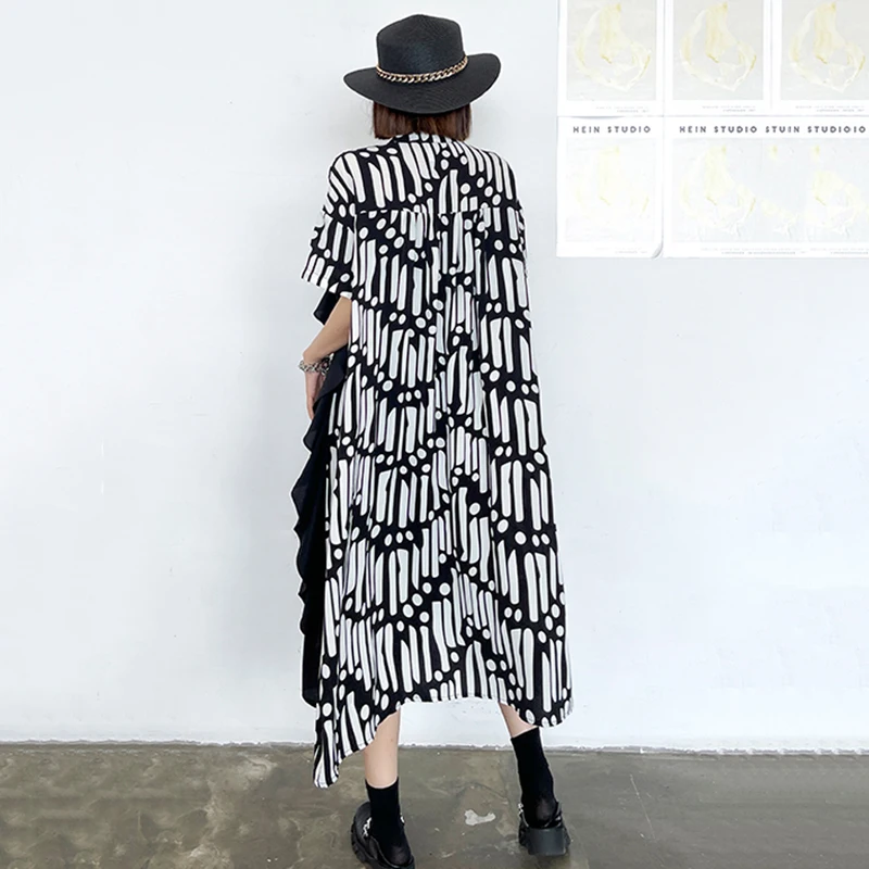 

[EAM] Women Black Pattern Printed Ruffles Big Size Shirt Dress New Lapel Short Sleeve Loose Fashion Spring Summer 2021 1DE0003