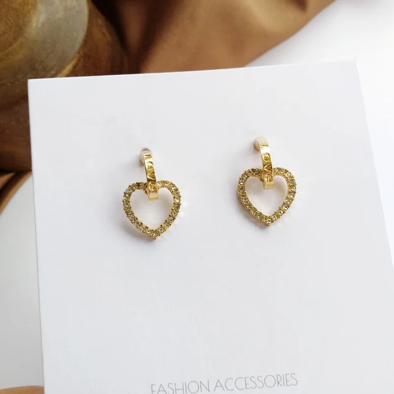 

S925 needle Cute Design Earrings Delicte Jewelry Small High Quality Crystal Sweet Heart Dangle stud Earrings For Girl Student