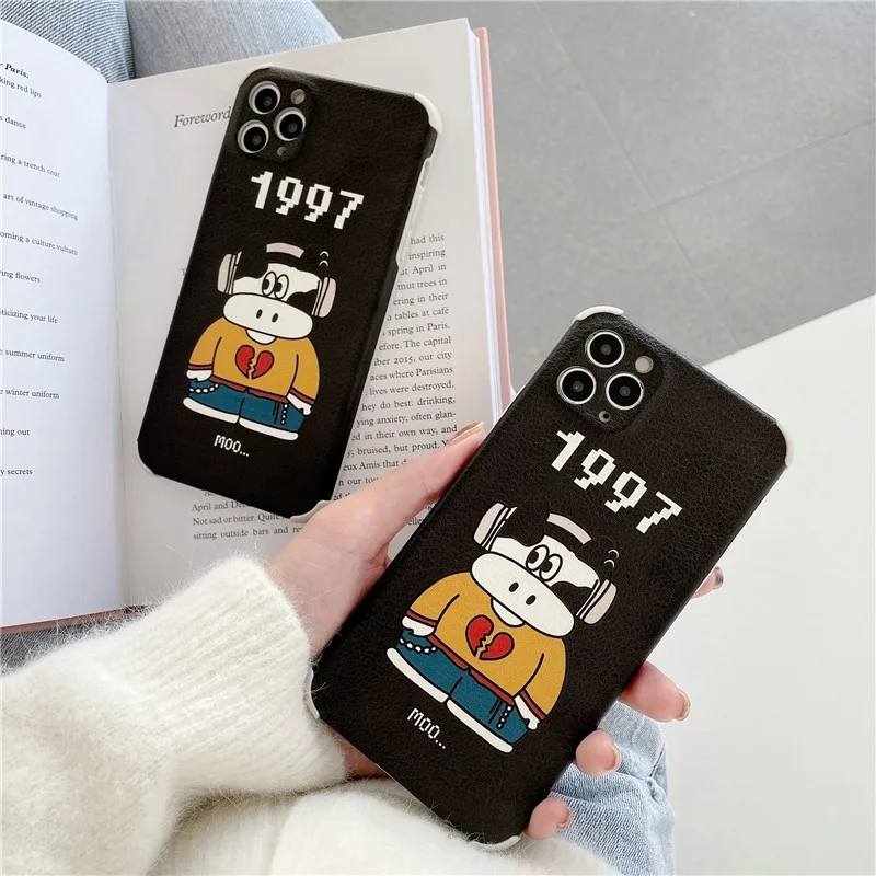 

Creative Embroidery cow Couple soft Case For iPhone 11 12 Pro Max mini 7 8 Plus XR X XS MAX se 2 pu leather phone cover fundas