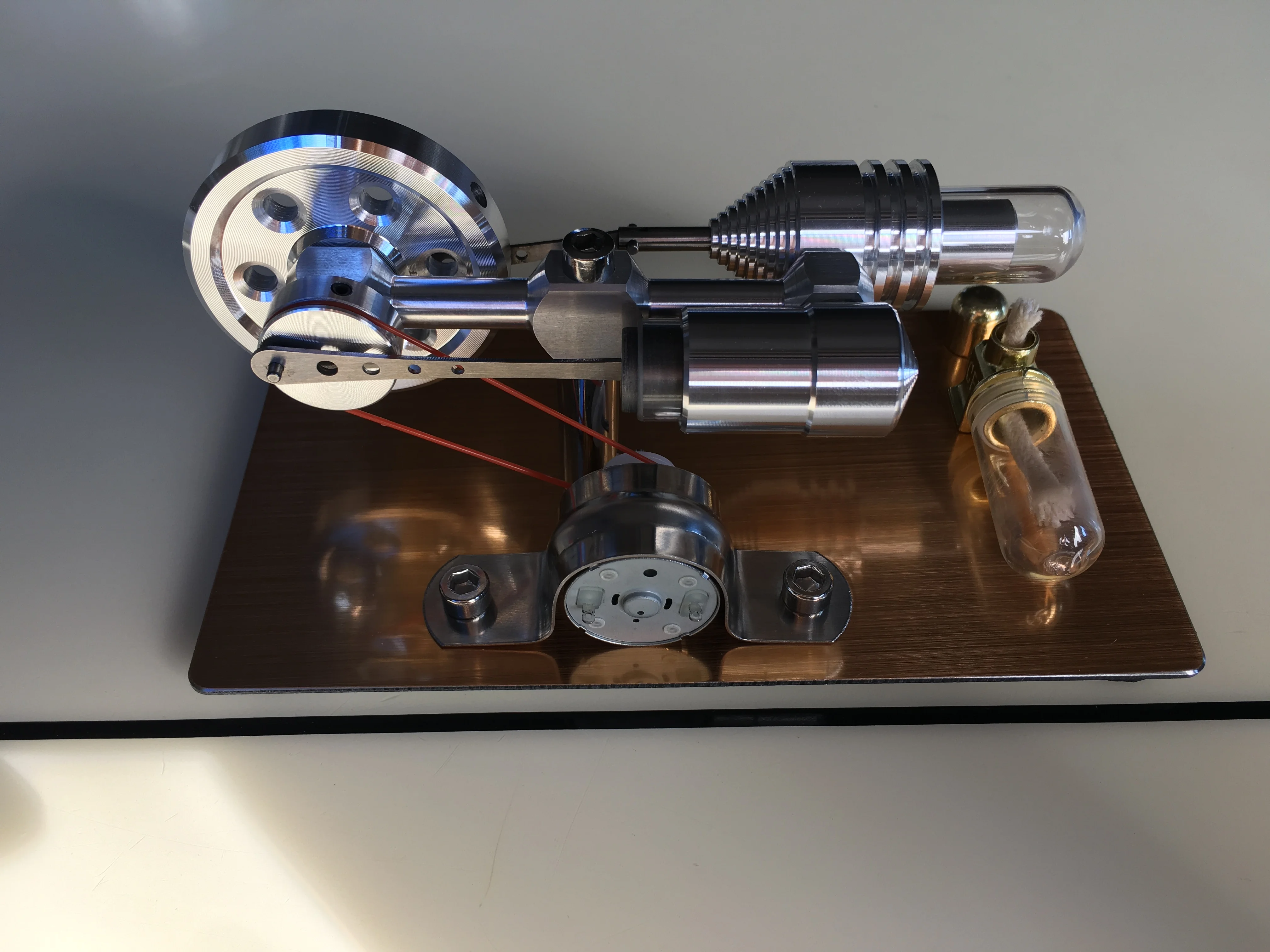 

С воздушным охлаждением воды с водяным охлаждением двигателя Microengine паровой двигатель хобби генератор Модель sc-009