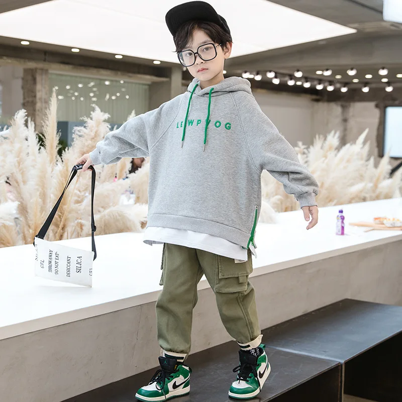 

Boys fake two-piece hooded sweater fashion big children's spring and autumn 2021 bottoming shirt