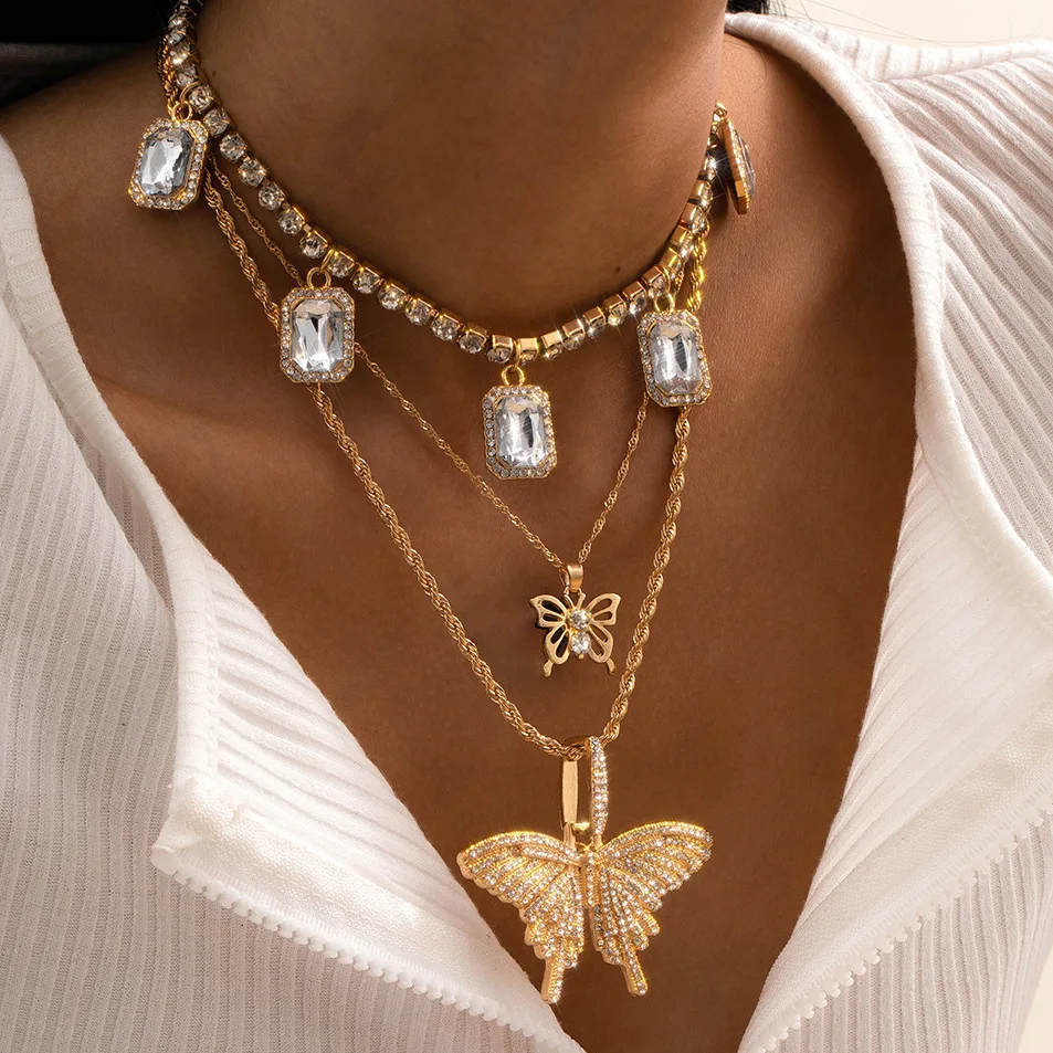 

Fashion Crystal Butterfly Necklace for Women Metal Vintage Sweet Charms Choker Necklace Jewelry 90s Style Friendship Gifts 2021