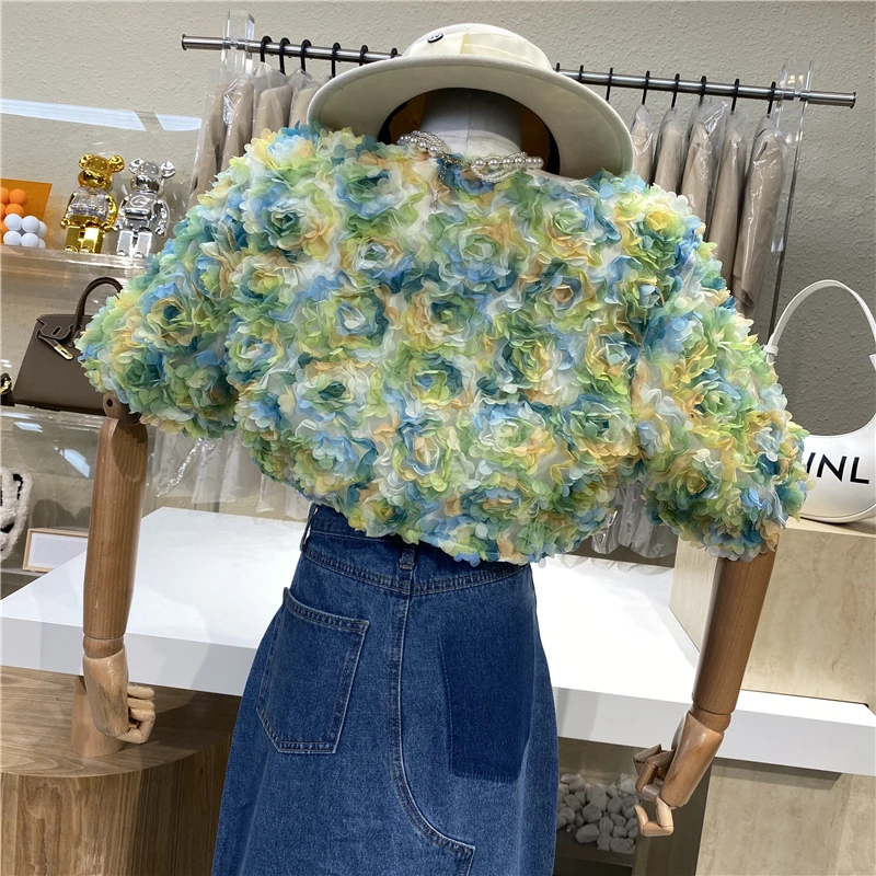

2021 Foreign Fashion Color Three-dimensional Flower Short Shirt 2021 New V-neck Bubble Sleeve High Waist Temperament Top