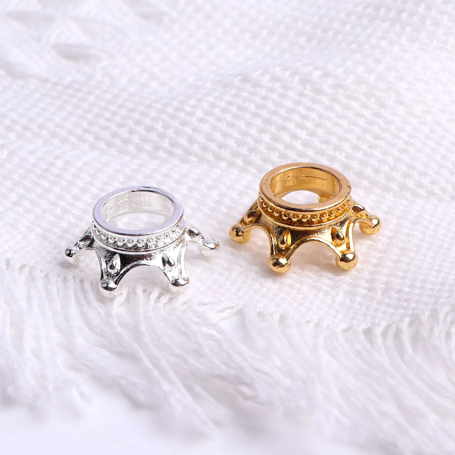 

1 шт., металлическая подставка в форме короны