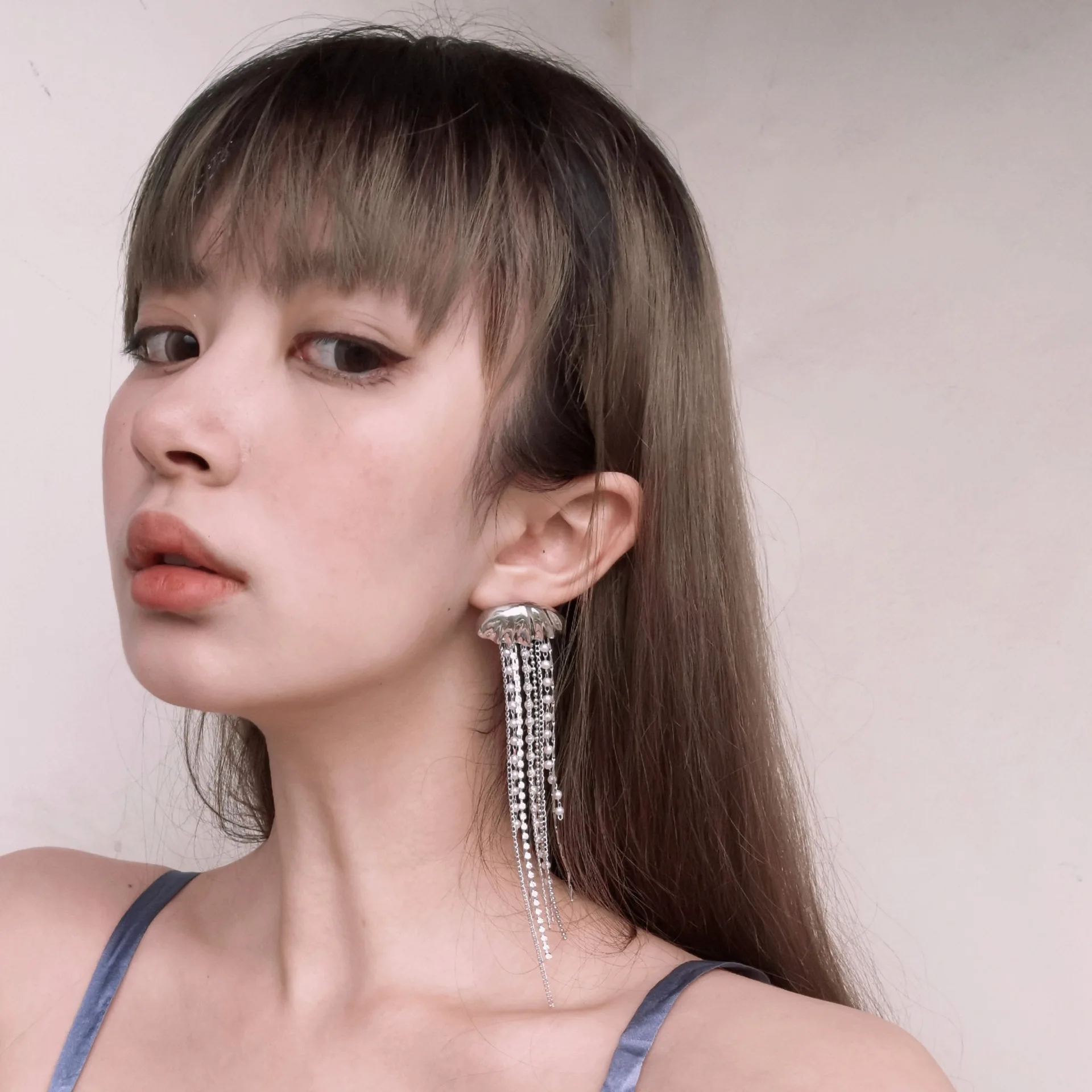 

Trendy Pearl Tassel Earrings for Women Delicate Jellyfish Dangle Earrings New Fashion Jewelry Female Elegant Drop Earrings Gifts