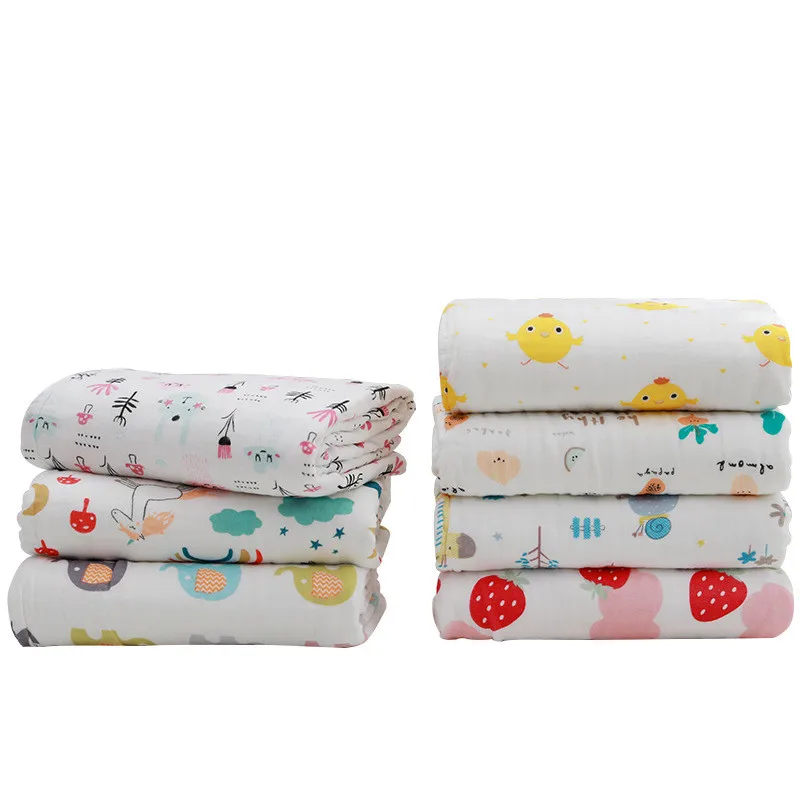 

2021 New Arrival Cartoon Pattern 110 by 110cm Square Shape For Children Quilt Cover Cotton High-density Seersucker Blanket